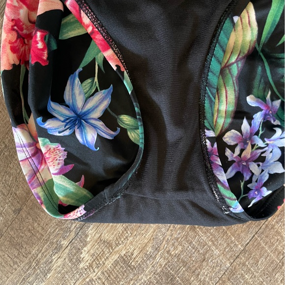 Aqua Green Swimsuit One Piece Women Floral Tie Waist Size Large EUC Clean - Picture 8 of 8